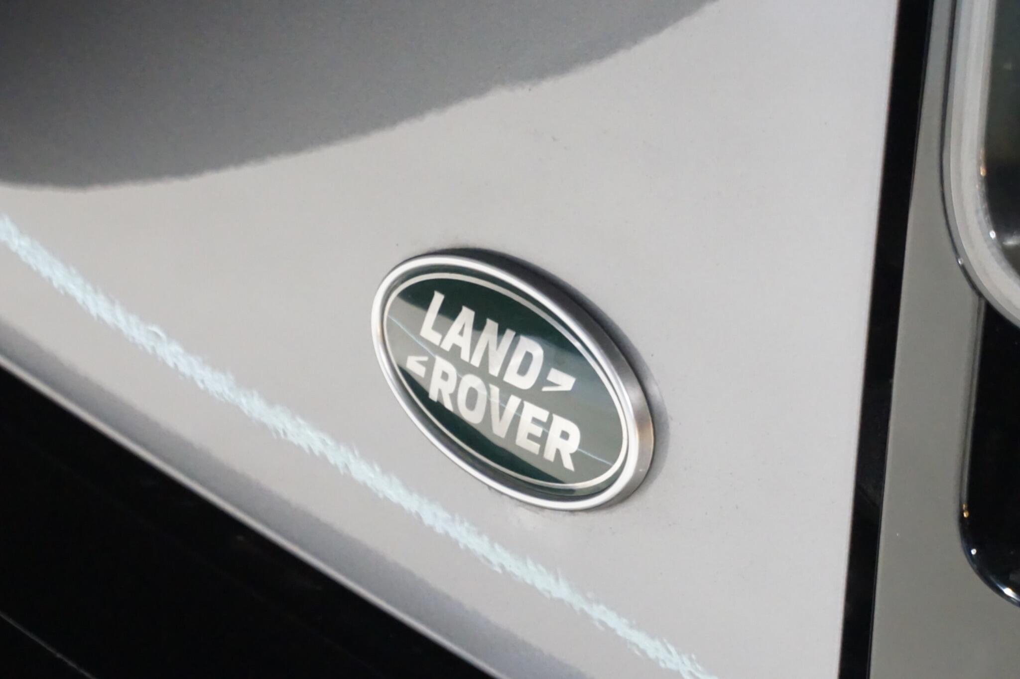 Land Rover Defender 110 3.0 D300 MHEV X SUV 5dr Diesel Auto 4WD Euro 6 (s/s) (300 ps)